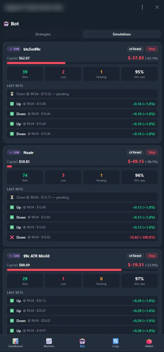 La mini-app Telegram du bot : trois stratégies en simulation, chacune avec son capital, ses paris gagnés et perdus, et son taux de réussite.